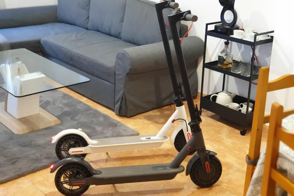 Apartment Playa Cura 150M + Electric Scooters Torrevieja Kültér fotó